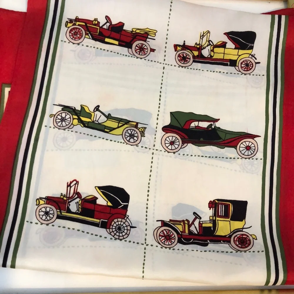 Chic Vintage Oblong Scarf Retro Cars Graphic, Red border